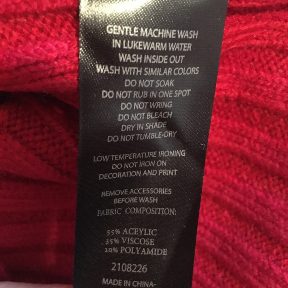 Renuar Red Crew Neck Sweater - Picture 16 of 16